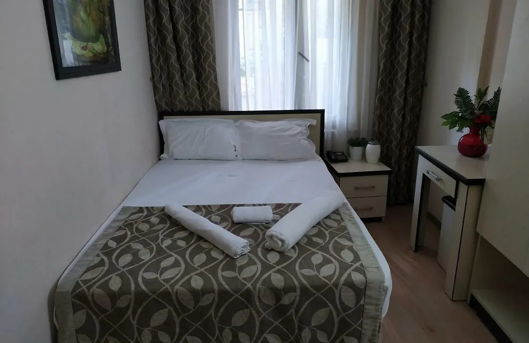Glorina Hotel-1
