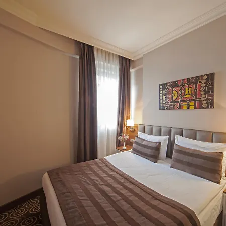 Delta Hotel Istanbul & Old City-2