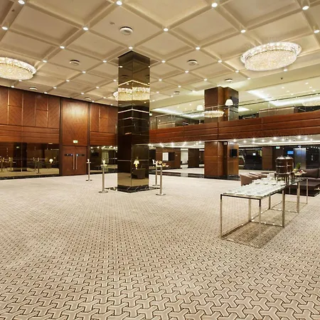 DoubleTree by Hilton Istanbul-Avcilar-2
