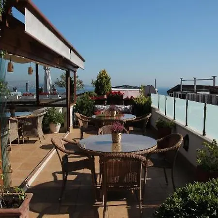 Hotel Sari Konak-2