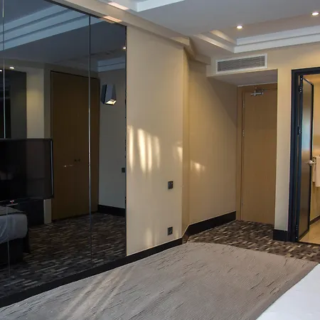 Tan Hotel - Special Category-3