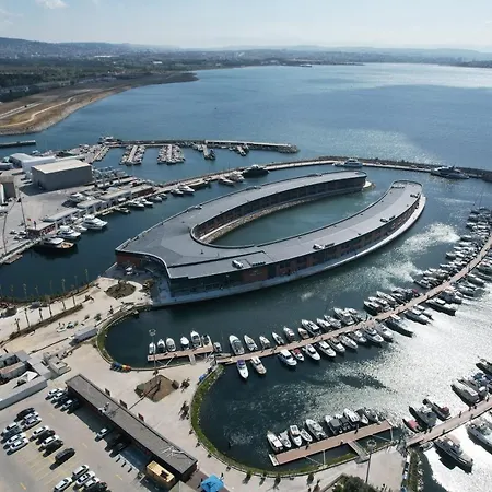 Crowne Plaza - Istanbul Tuzla Viaport Marina by IHG-2