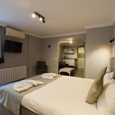 Berlin Hotel Nisantasi-2