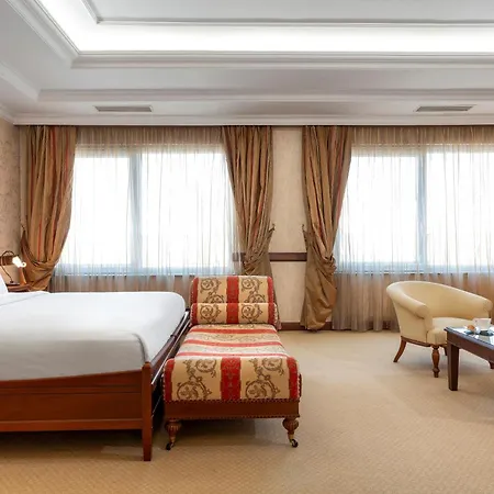 Occidental Taksim-2