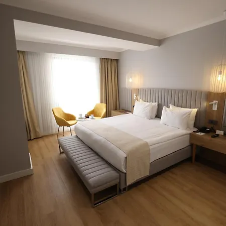 Adm Grand Hotel-2