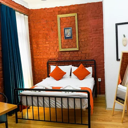 Emmy Hotel Taksim-3