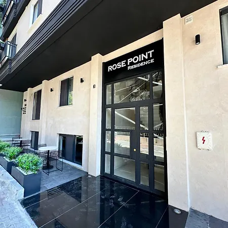 Rose Point Residence-3