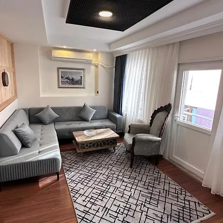 Golden Wood Suites-2