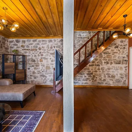 Fragments Hotel-2