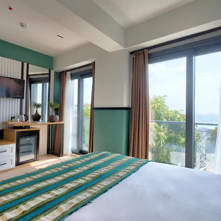 Fragments Hotel-3