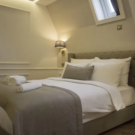 Mina Hotel - Special Category-3
