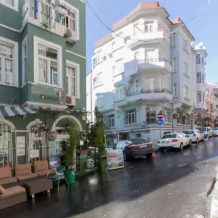 Taksim Hostel Green House Istanbul-2