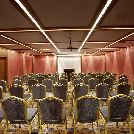 Grand Hotel De Pera-2