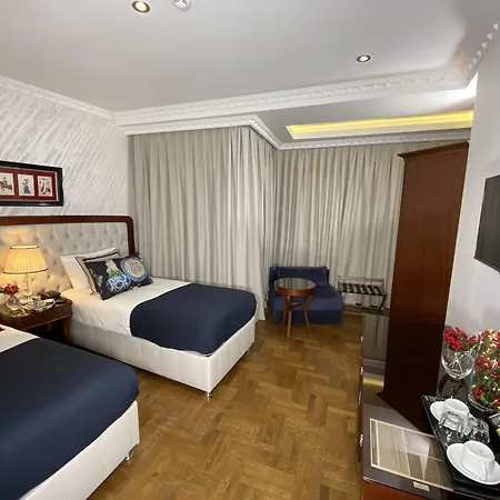 Four Doors Hotel-2