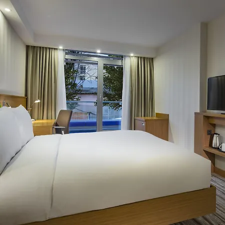 Hampton by Hilton Istanbul Atakoy-3