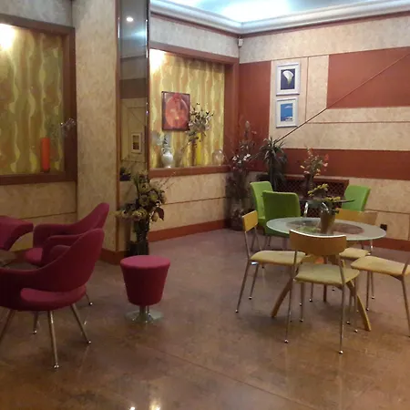 Hotel Monopol-2