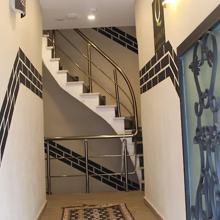 The Lola Hotel-2