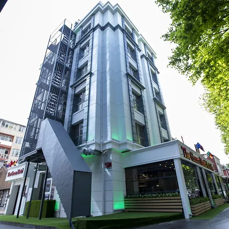 The Green Hotel-2
