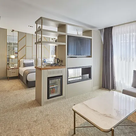 The Hubi Hotel-2