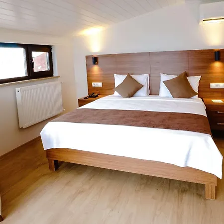 Class Hotel Bosphorus With Jacuzzi-3
