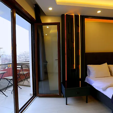 Istanbul Taksim Galata Tower King Suites&Hotel-3