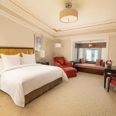Four Seasons Hotel Istanbul At The Bosphorus-3