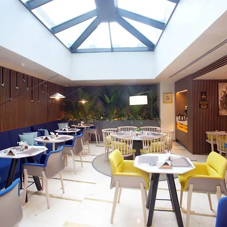 Hampton By Hilton Istanbul Old City-2
