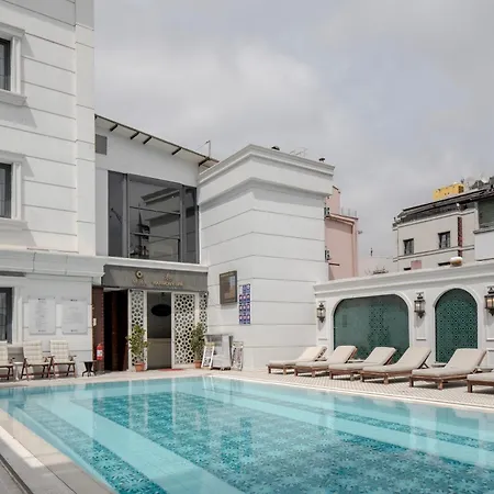 Sura Design Hotel & Suites-3