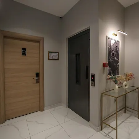 Astro Suites-3