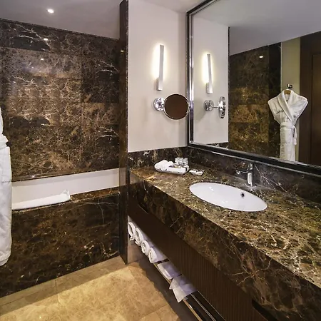 Mercure Istanbul West Hotel & Convention Center-2