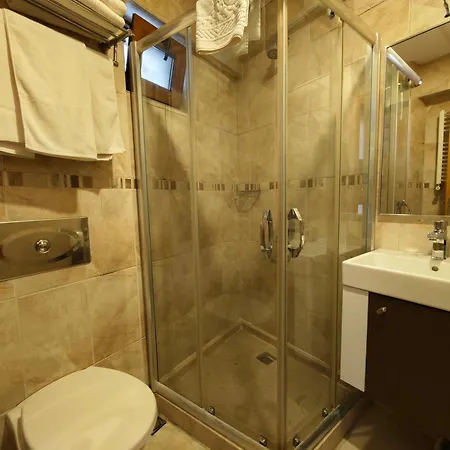 Grand Peninsula Hotel-3