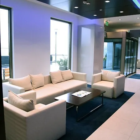 Holiday Inn Express Istanbul-Ora-3