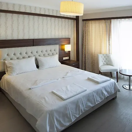 Angelos Home Hotel-2