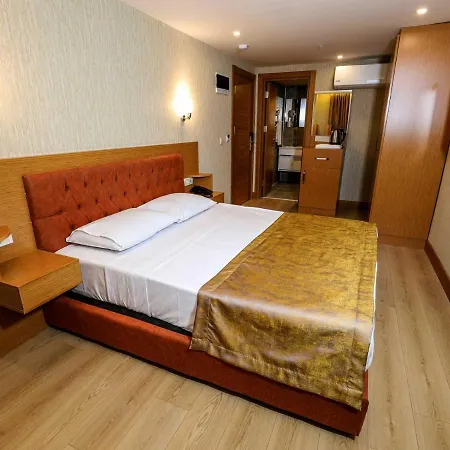 Grand Elmira Suites-2