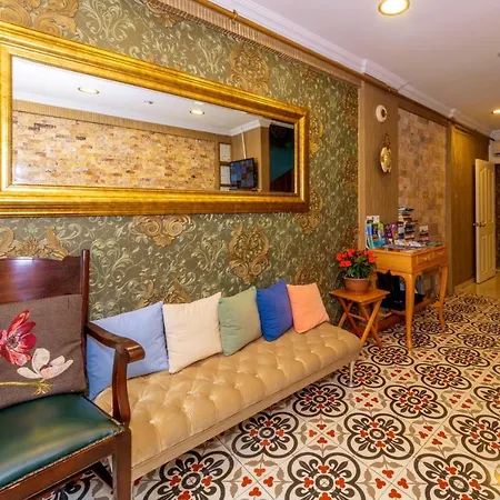 Walnut Shell Hotel-2