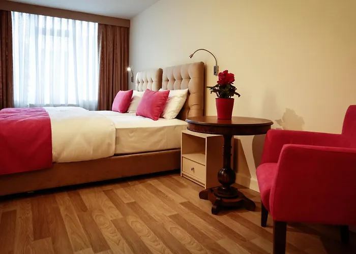 Melek Hotels Moda