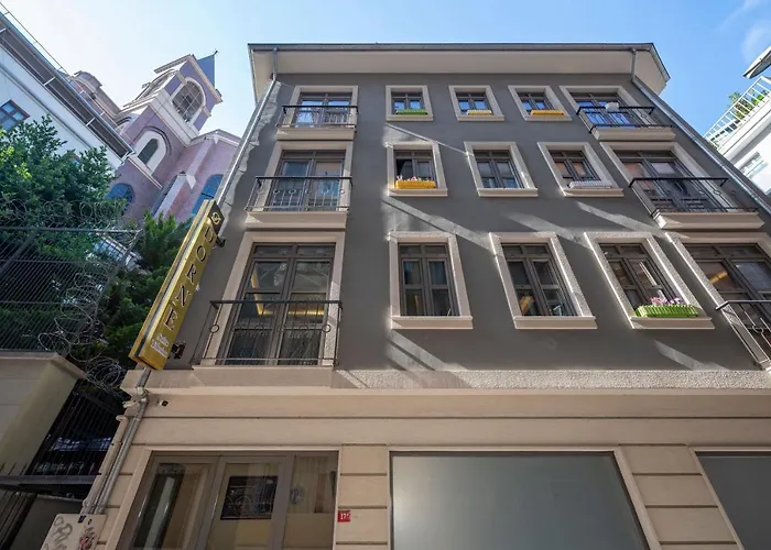 Taksim Square Hostel