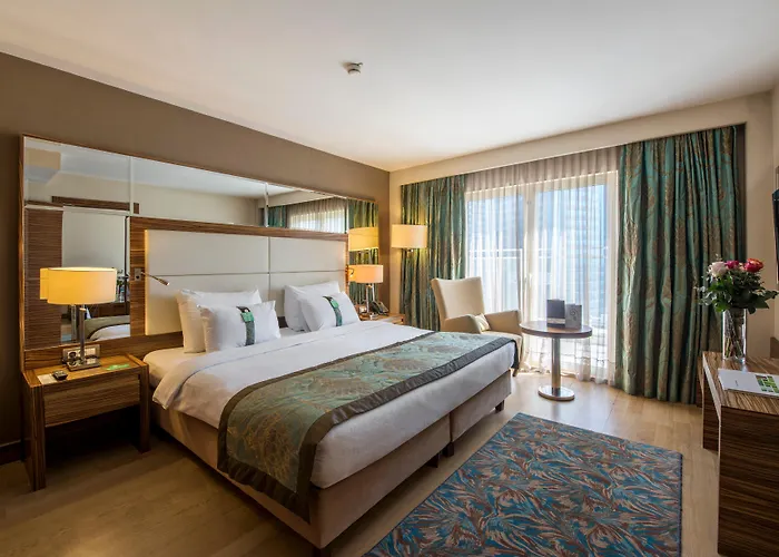 Holiday Inn Sisli By Ihg Estambul