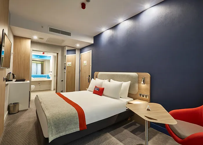 Holiday Inn Express - - Atakoy Metro By Ihg