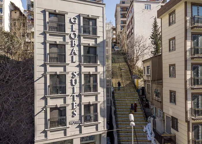 Global Suites Hotel