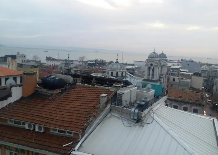 Orient Hotel