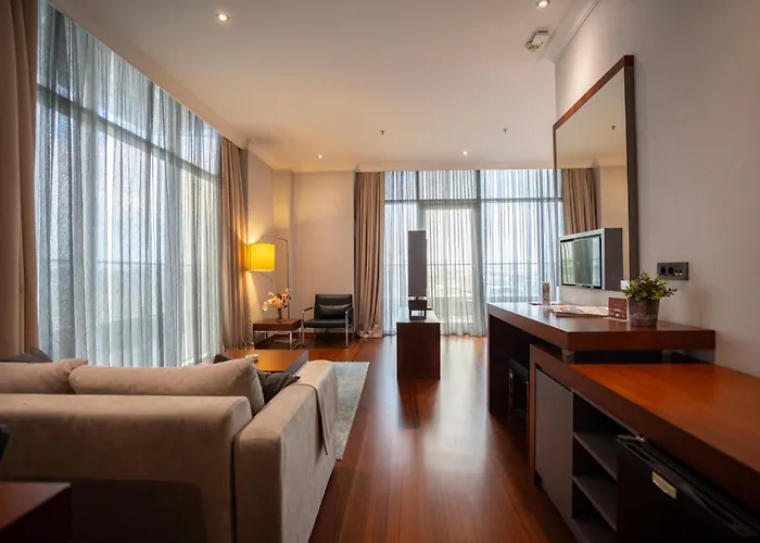 Adm Grand Hotel