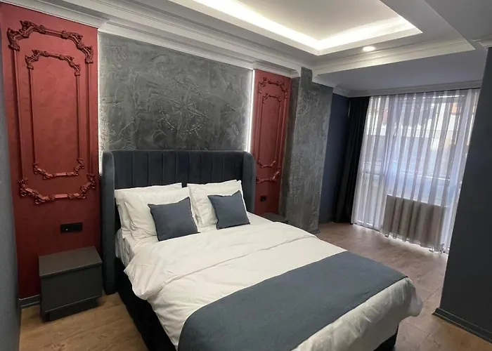 Dolce Comfort Suites Hotel