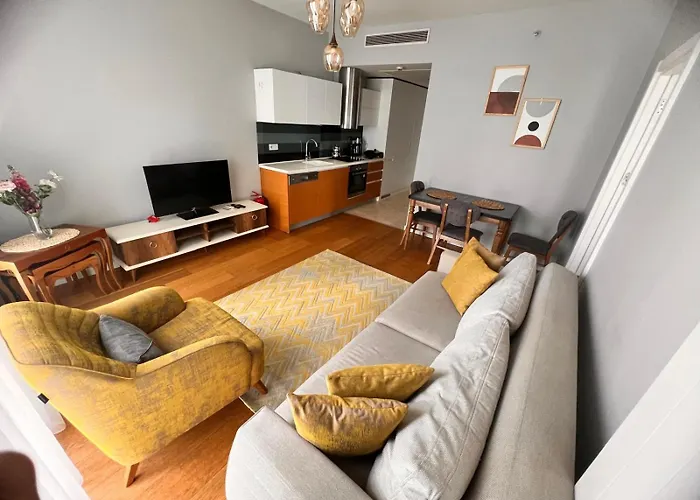 Divan Residence - Güneşli Near Ataköy Metro Station