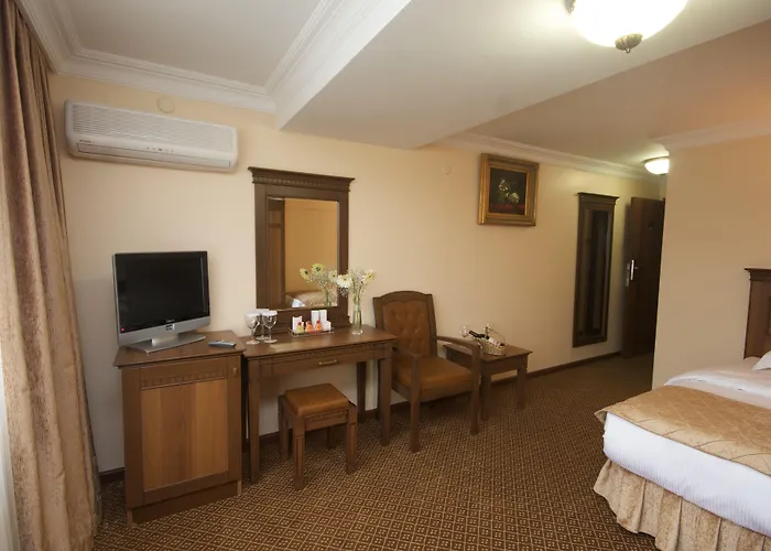 Grand Unal Hotel Стамбул, Туреччина
