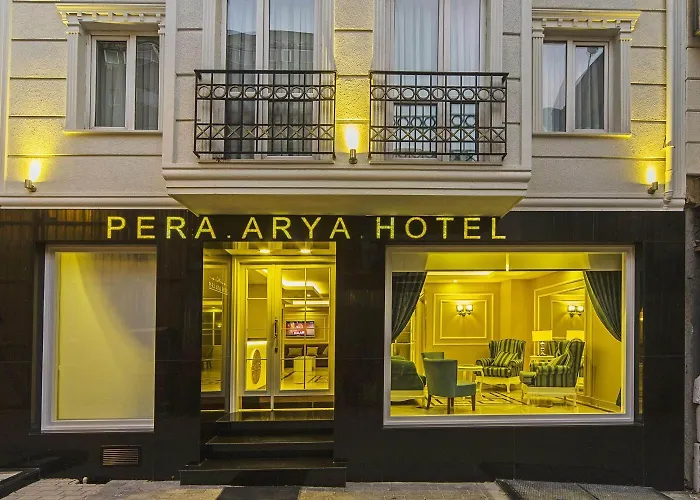 Pera Arya