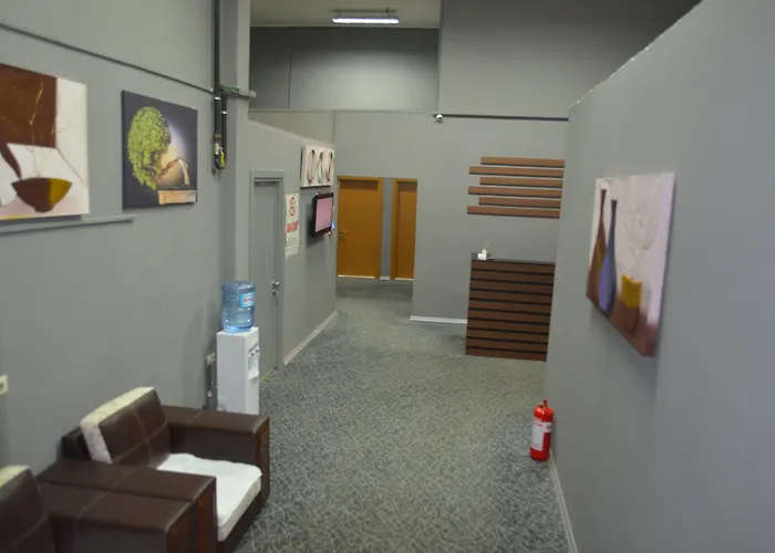 Hill Suites