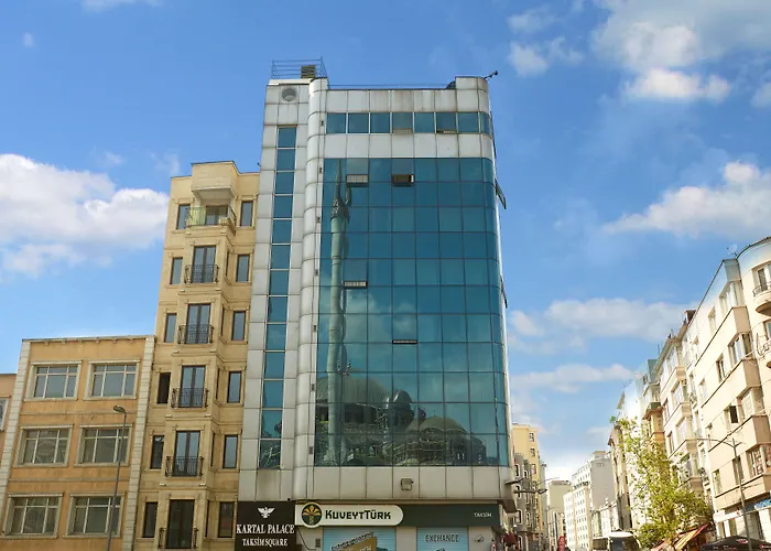 Kartal Palace Taksim Square Family Hotel