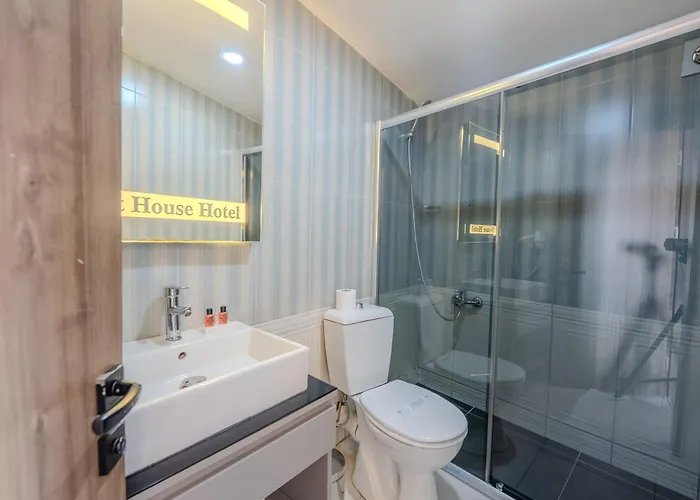 Best House Hotel Old Town