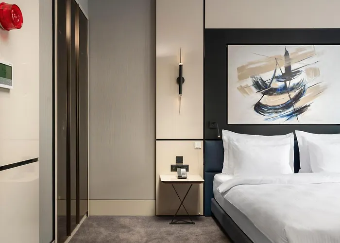 Crowne Plaza - Istanbul Tuzla Viaport Marina by IHG